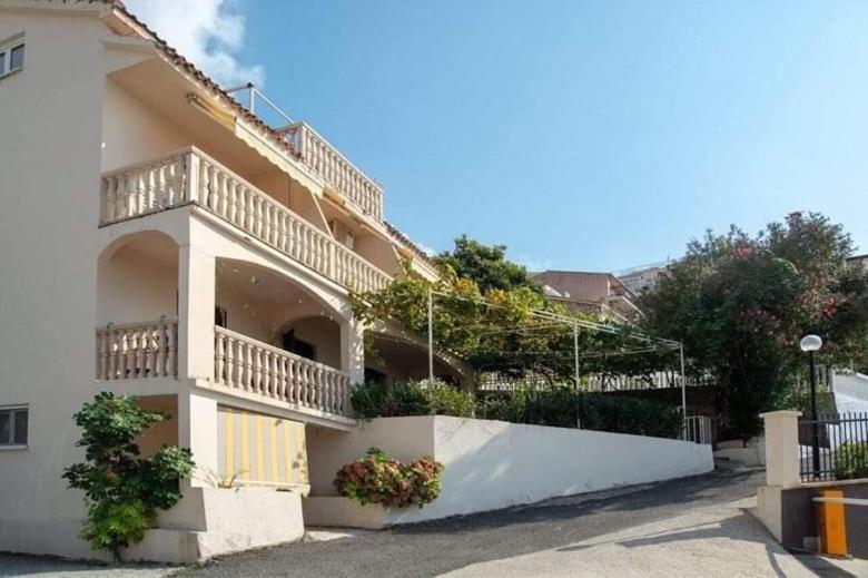 Apartments Dunja Sveti Stefan Exterior photo
