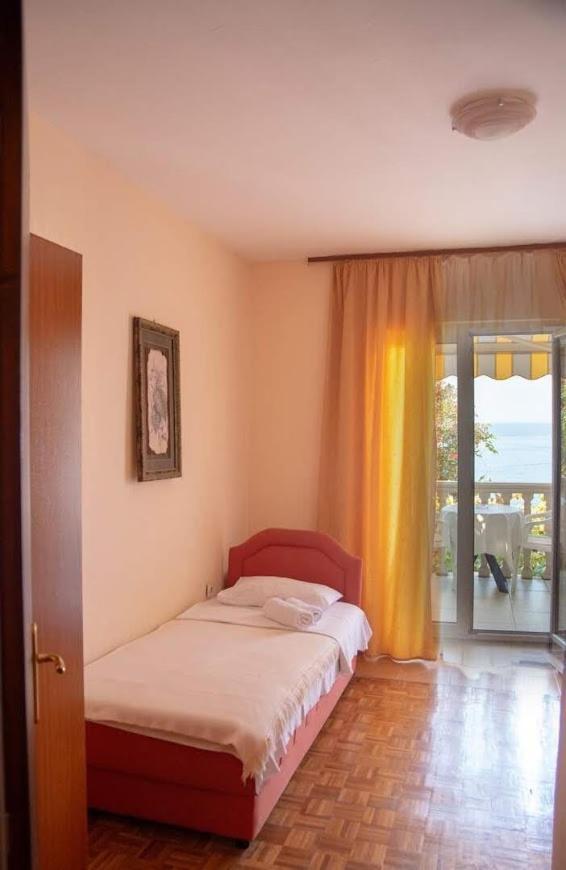 Apartments Dunja Sveti Stefan Exterior photo