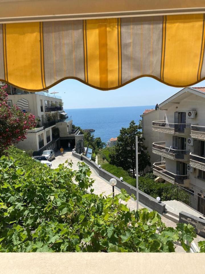 Apartments Dunja Sveti Stefan Exterior photo