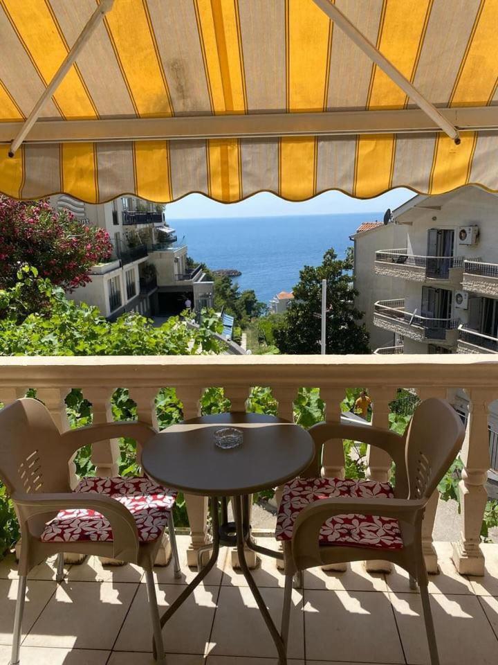 Apartments Dunja Sveti Stefan Exterior photo